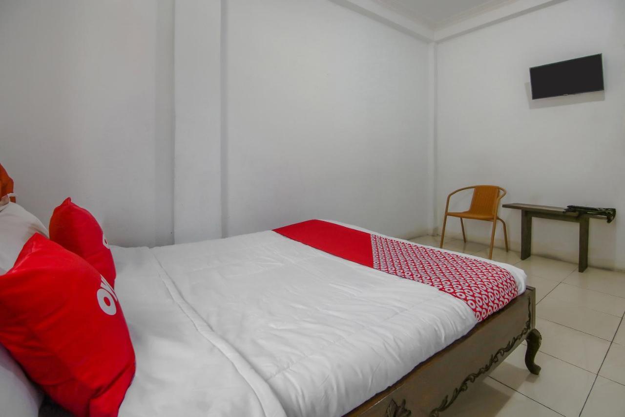 OYO 3242 Penginapan Saa'ada Syariah Pagaralam Luaran gambar